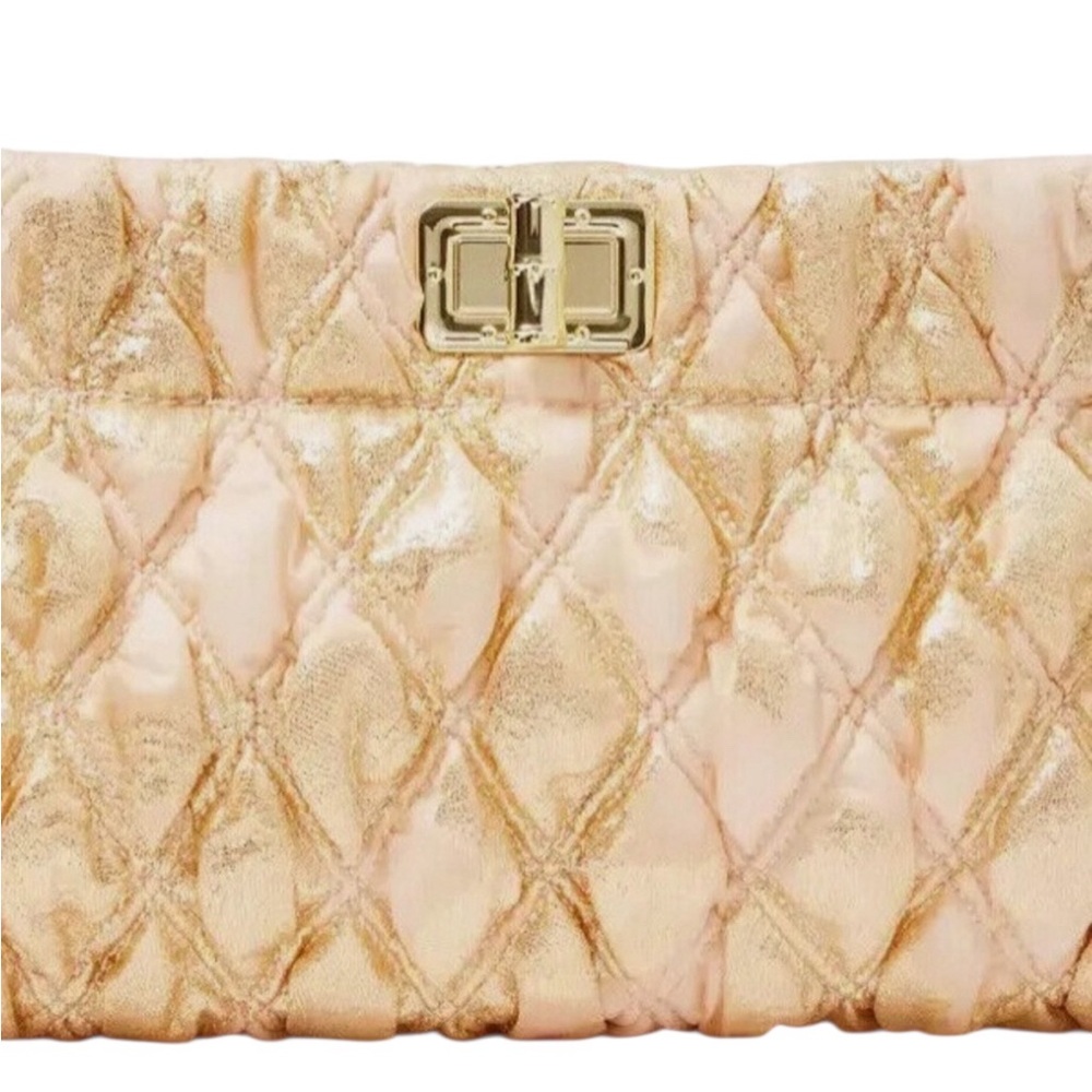 Lilly Pulitzer Gold Organza Quilted Chancey Clutch w/ Turn-Lock Closure & Chain - Picture 3 of 16